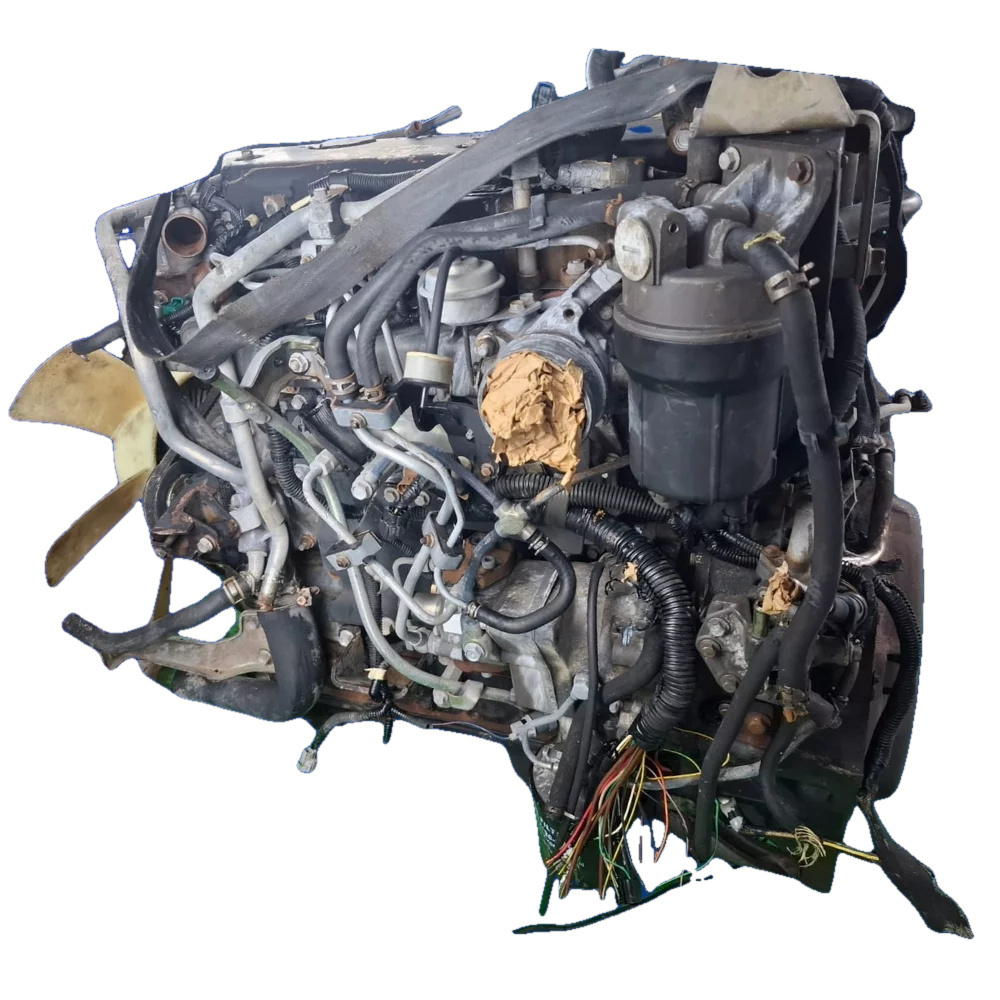 Isuzu 5.2l 4HK1 Engine — photo 4