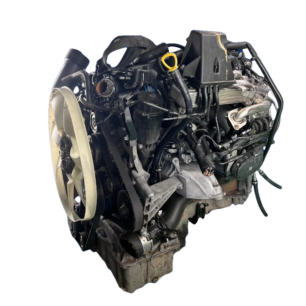 Mercedes-Benz Sprinter OM651.9 2.1L engine — photo 3