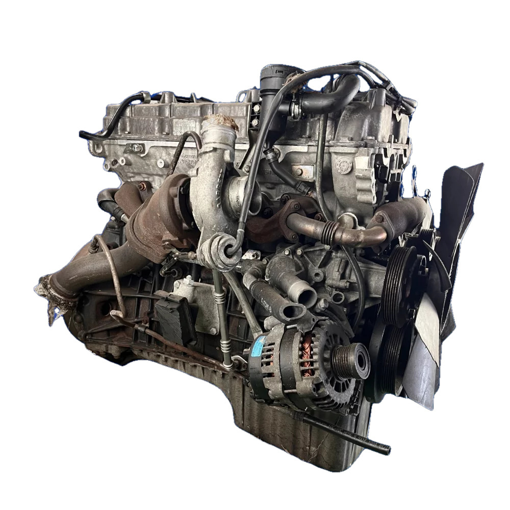 Mercedes Rexton 5 cylinder 2.7 665 engine — photo 4