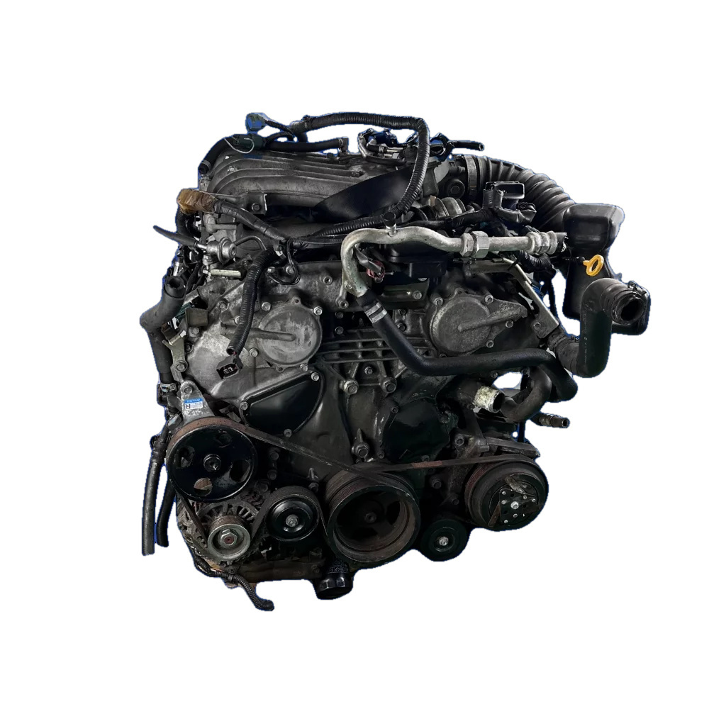 Nissan 2.5 V6 VQ25DE Engine — photo 2