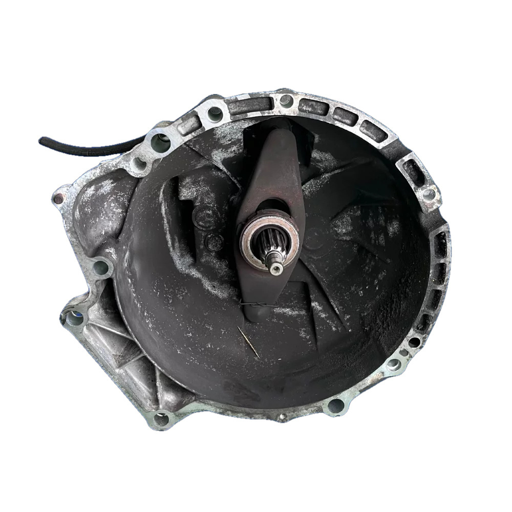 BMW E46 5-speed manual gearbox — photo 3