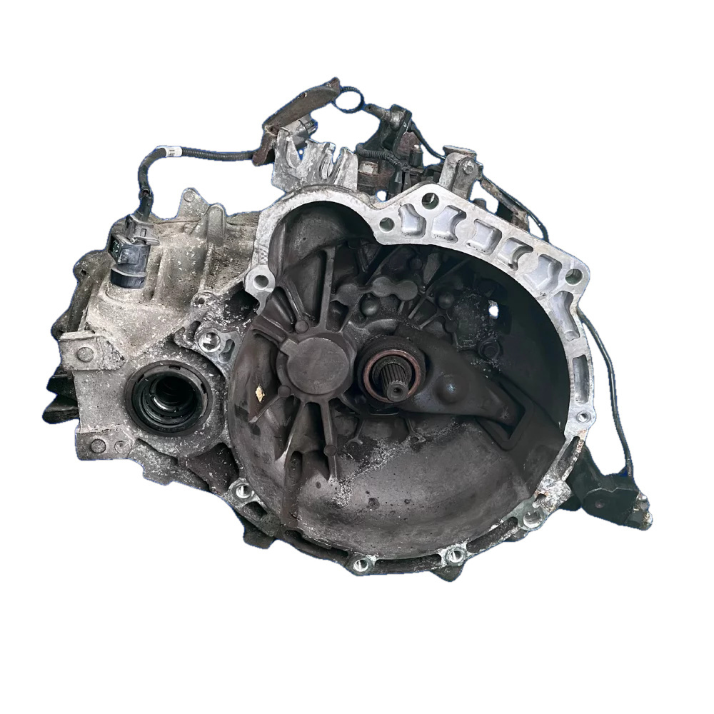 Kia Hyundai G4EE 5-Speed Manual Gearbox — photo 2