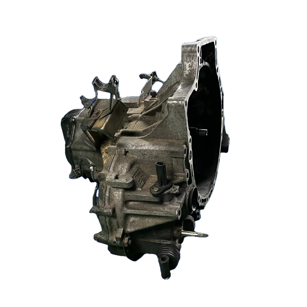 Mazda 323 5-Speed Manual Gearbox — photo 2