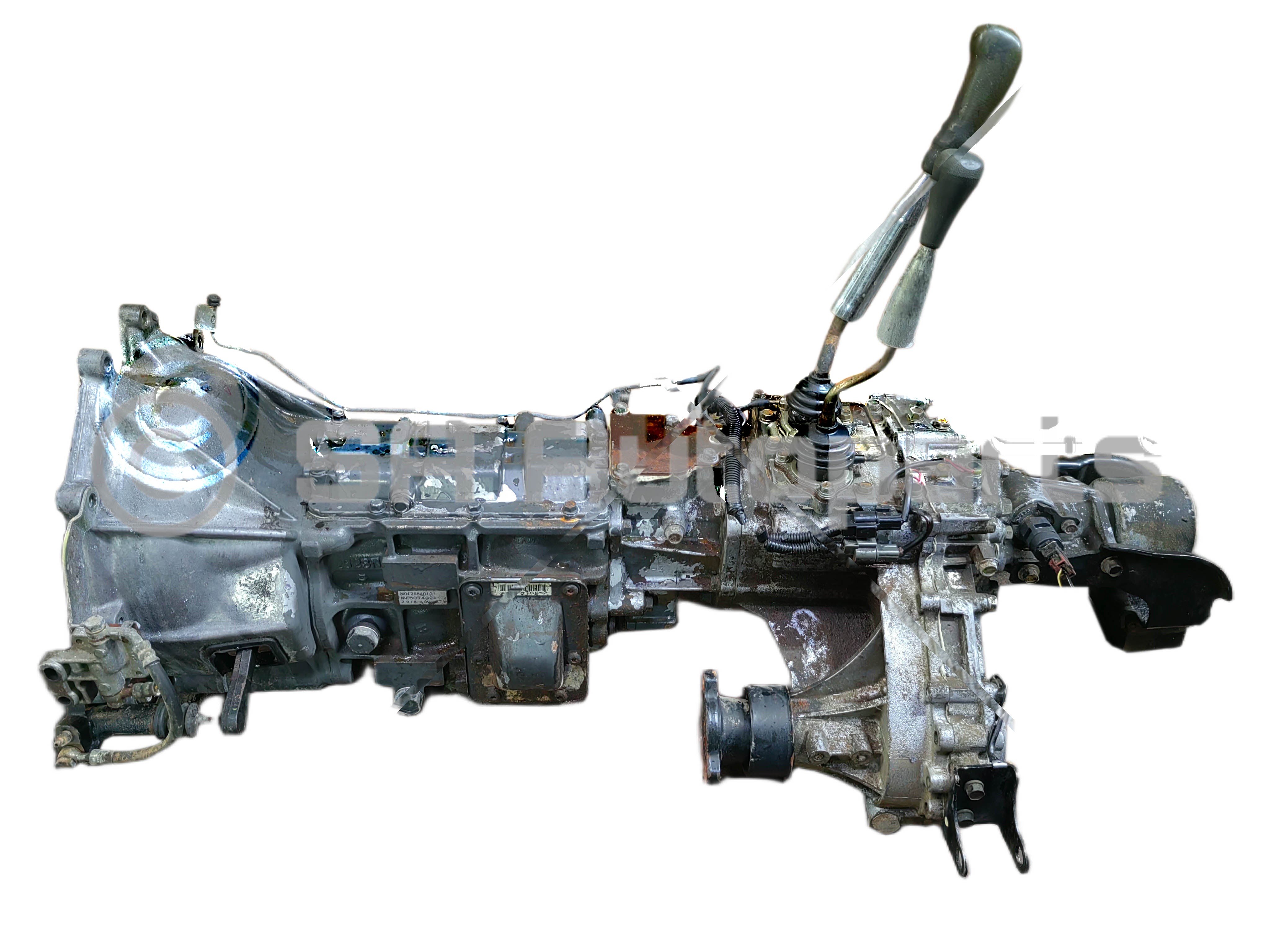 Mitsubishi V6 5 speed (4x4) manual gearbox