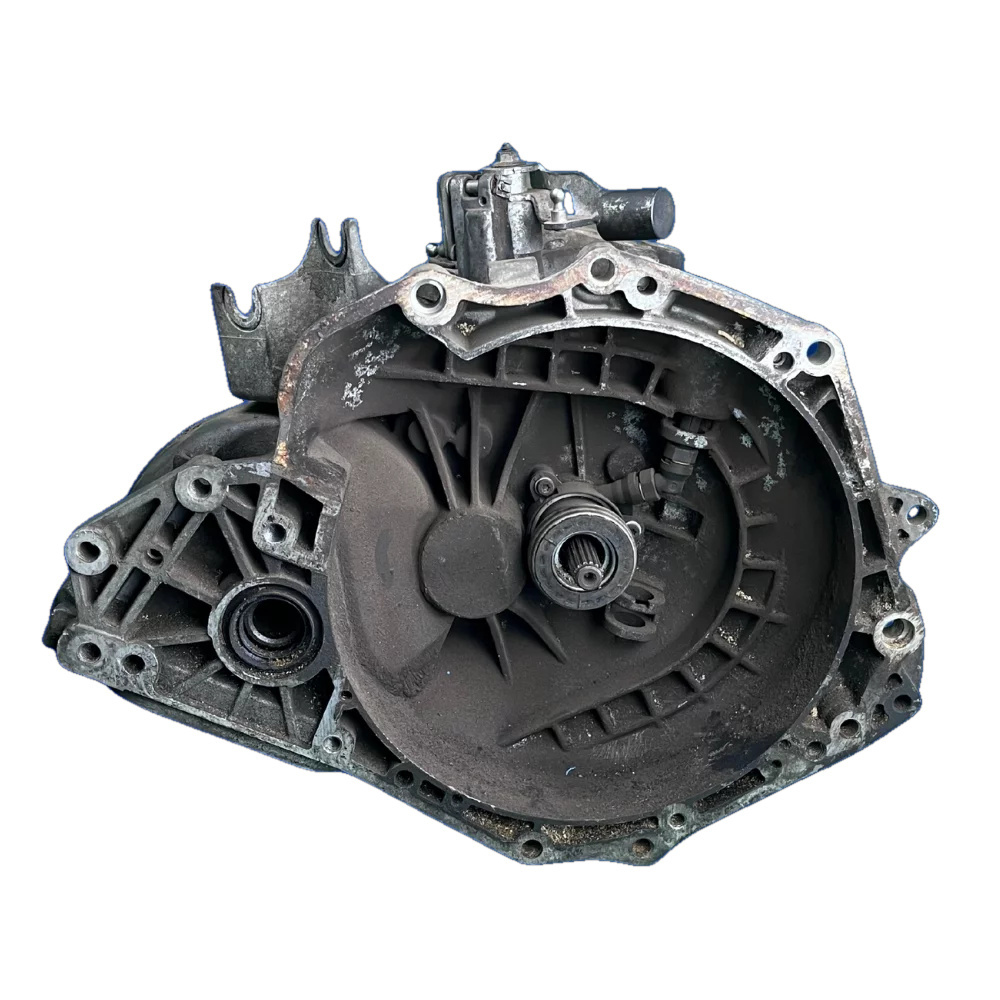Opel Astra 1.4 1.6 5-Speed Manual Gearbox — photo 4