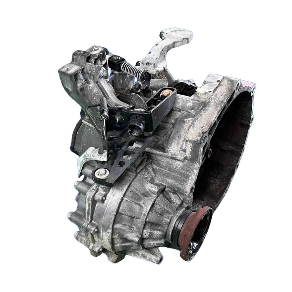 VW 2.0 CLC 5-Speed Manual Gearbox — photo 2
