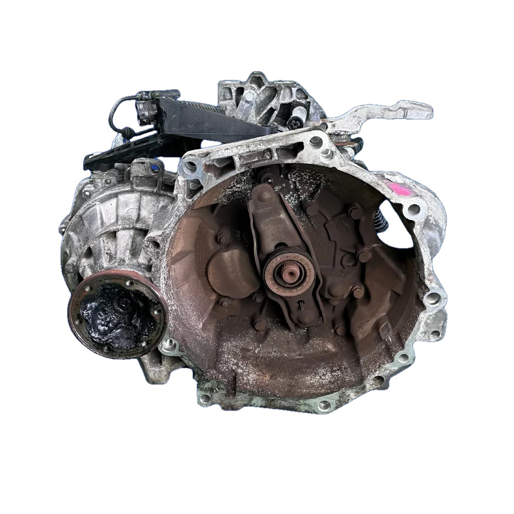 VW 2.0 CLC 5-Speed Manual Gearbox — photo 4