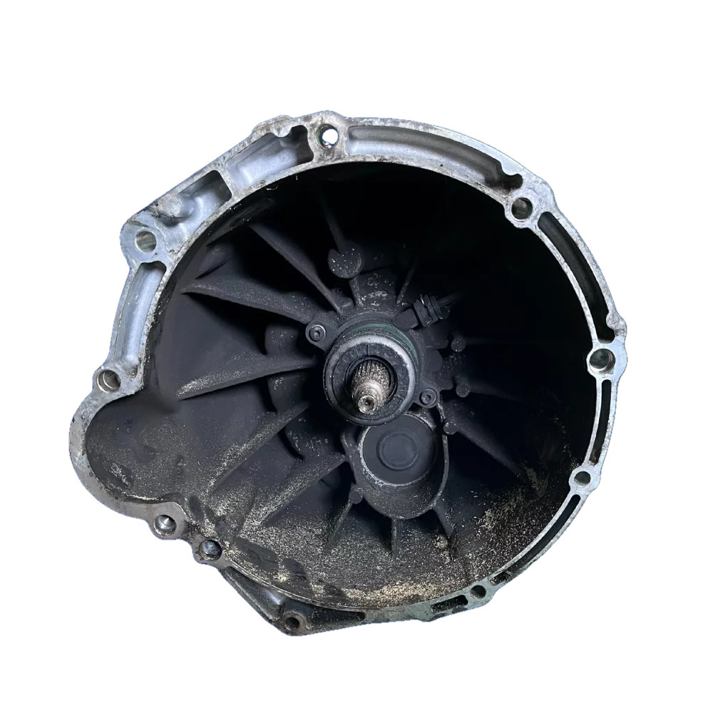 VW Amarok CNF 4x4 Manual Gearbox — photo 4